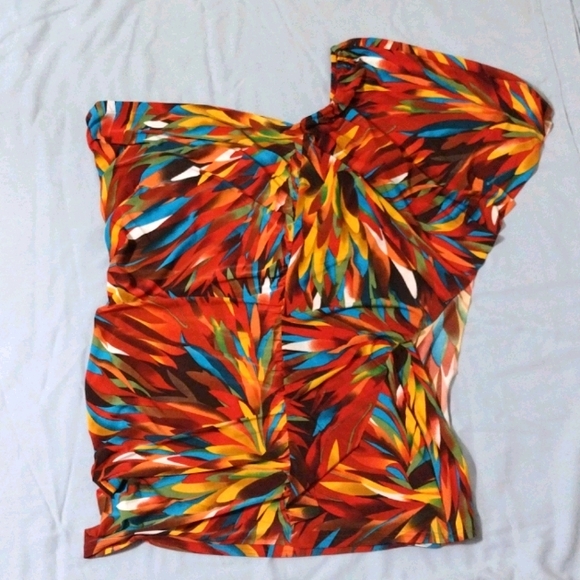 Flutter sleeve top - Picture 1 of 2